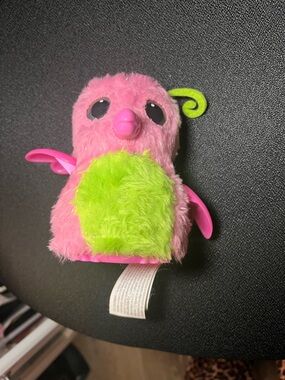 Hatchimals Burtle Butterfly Interactive Pink Green Pet Spin Master Electronic